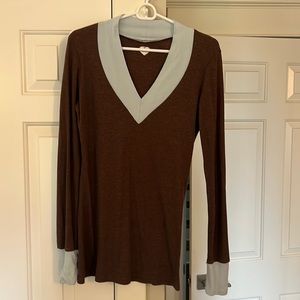 Sweet Caroline by beau and Eros V-neck sweater large